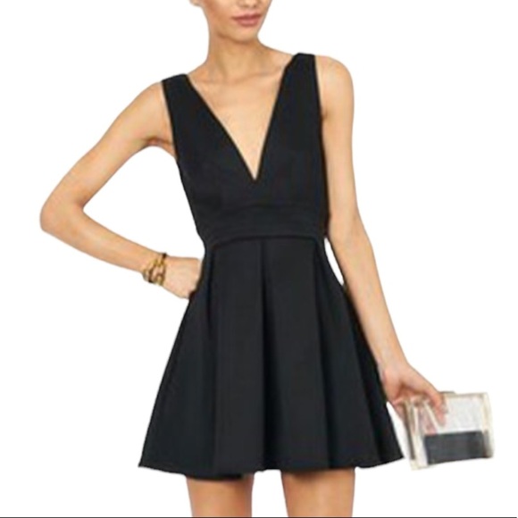 Windsor Black V Neck Skater Dress Pleated Fit & Flare Sz S - Picture 1 of 14
